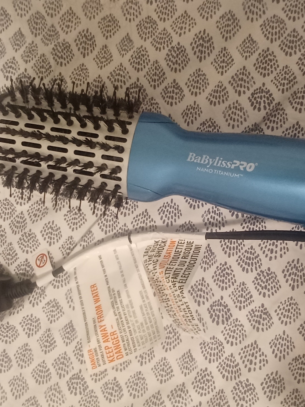 BaByliss Blue Round Ceramic Nano Titanium Styling Brush